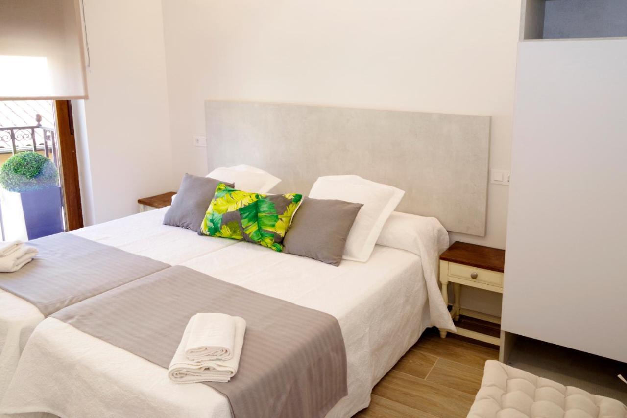 Vallespin 43 Parking, Wifi Avila Bagian luar foto