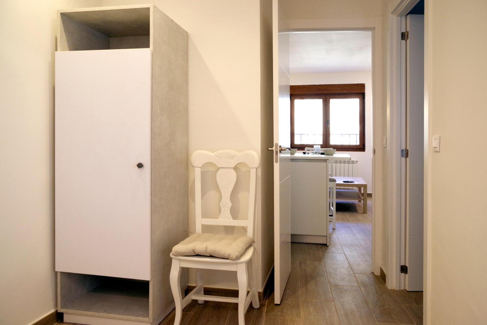 Vallespin 43 Parking, Wifi Avila Bagian luar foto