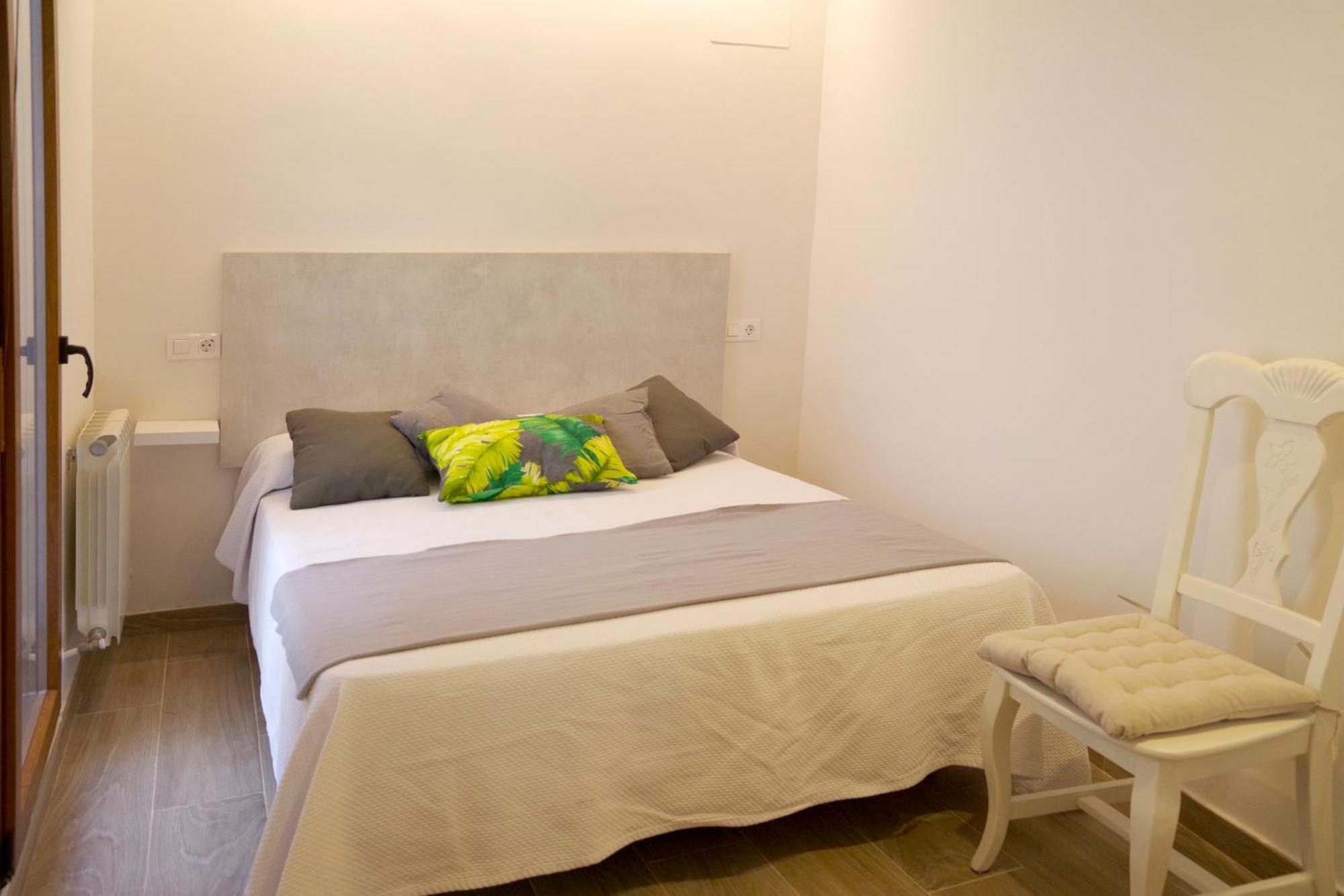 Vallespin 43 Parking, Wifi Avila Bagian luar foto